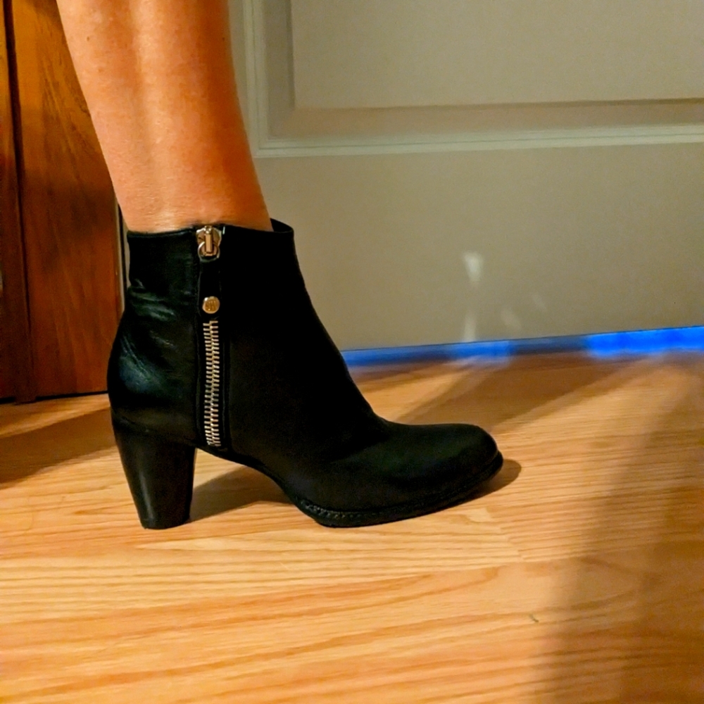 Leather ankle boots